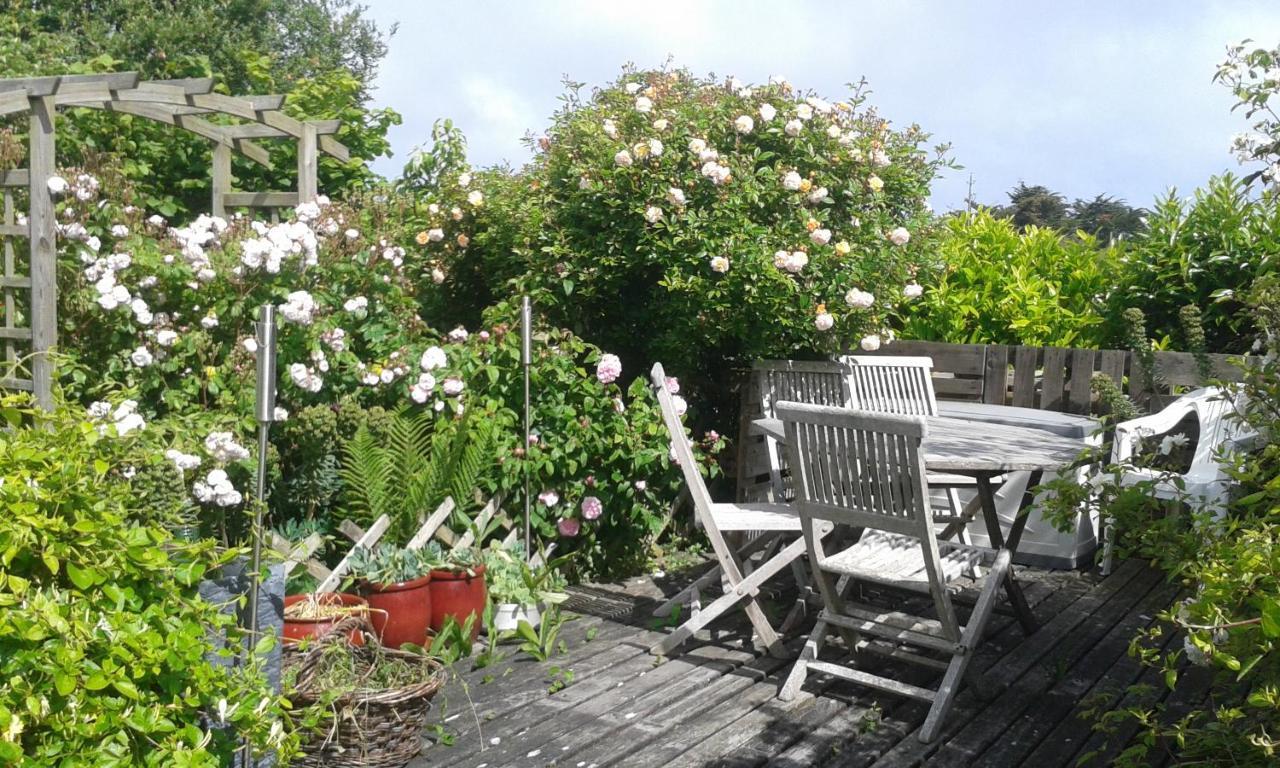 Giverny Cottage Сен-Кулом Екстер'єр фото