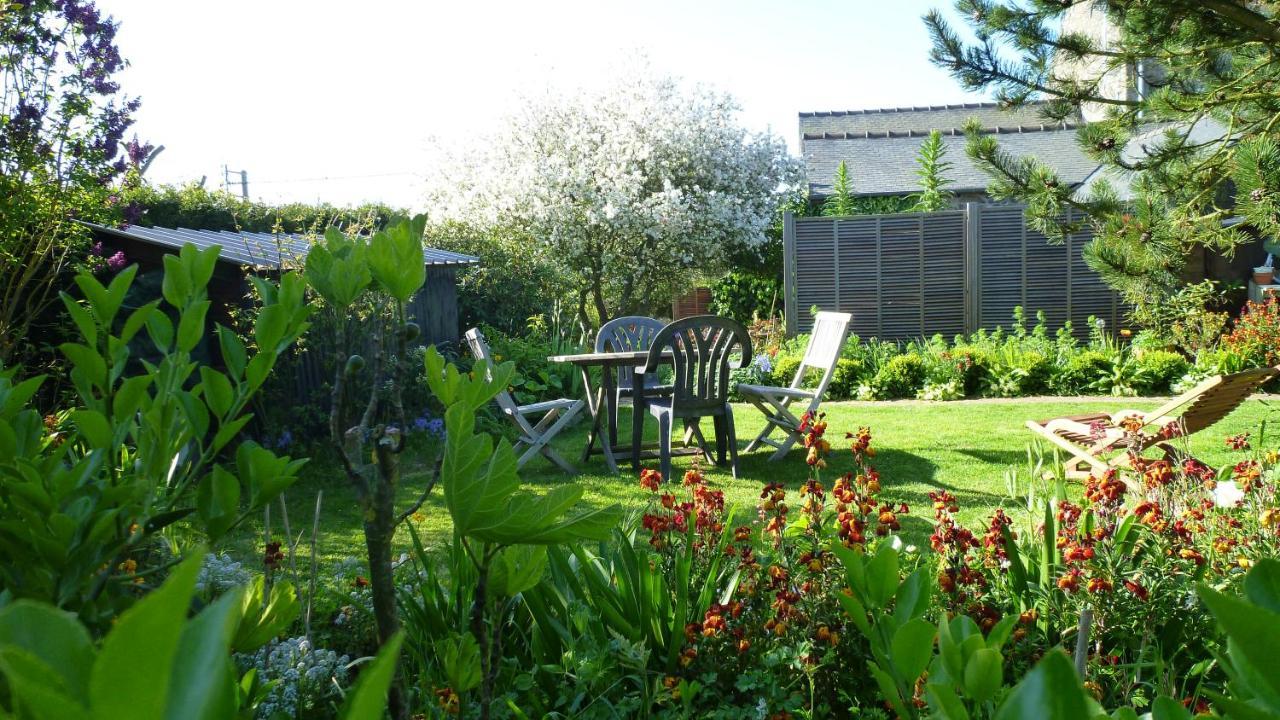 Giverny Cottage Сен-Кулом Екстер'єр фото