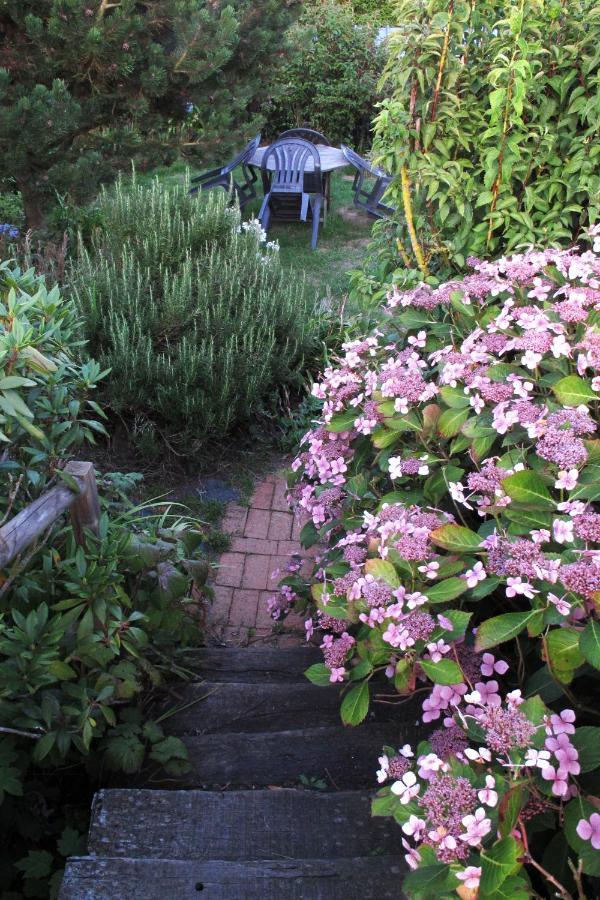 Giverny Cottage Сен-Кулом Екстер'єр фото